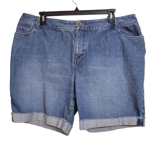 Sonoma Life + Style 8" Mid-Rise Denim Shorts (Size 20W) - Picture 1 of 3